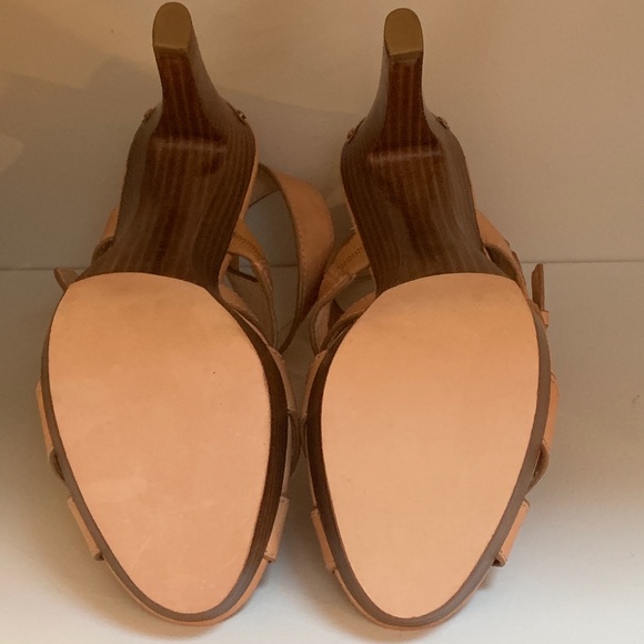 Coach Stephanie Vacchetta Camel 7.5 - Picture 5 of 5